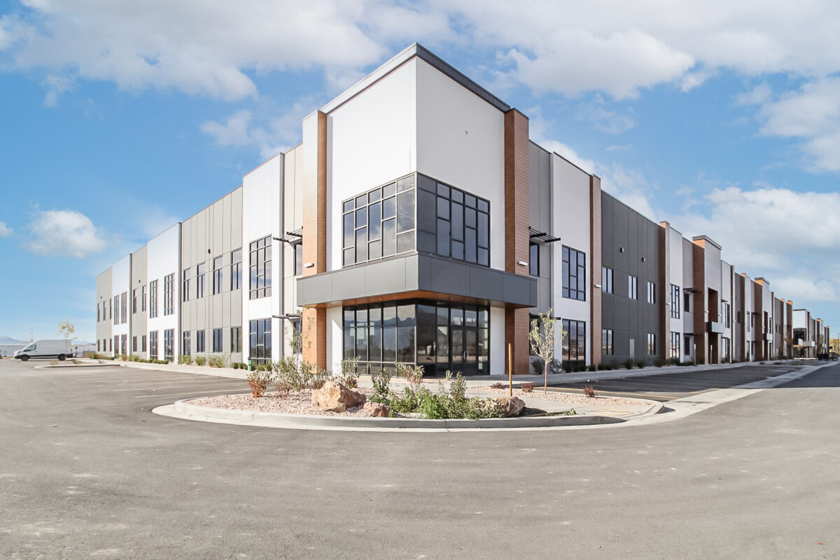 Office / Flex Warehouse Eckman Construction