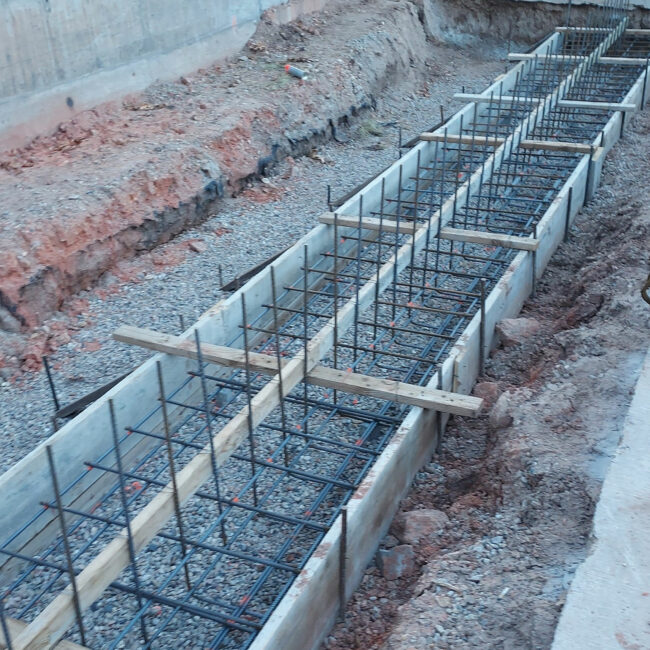 under-construction-concrete-steel